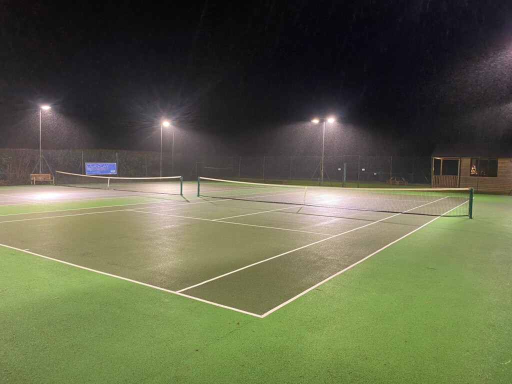 Tennis court store floodlights cost